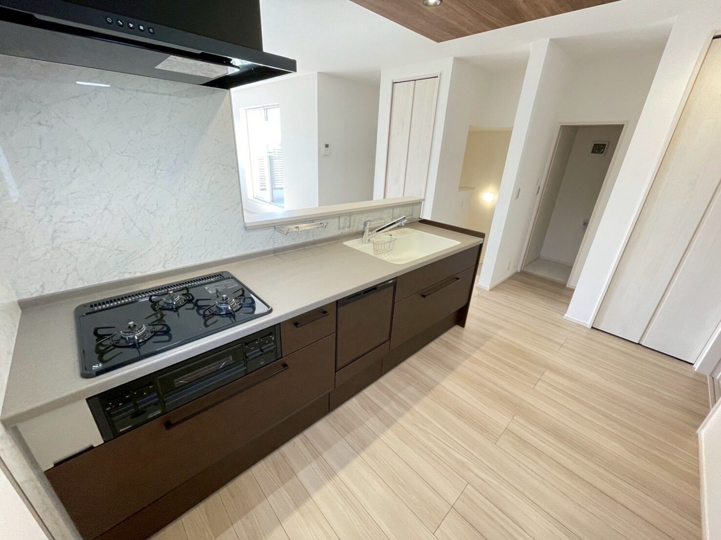 明石市朝霧南町3丁目