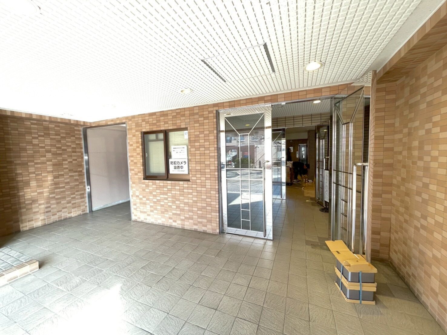 ネオハイツ西明石6階部分