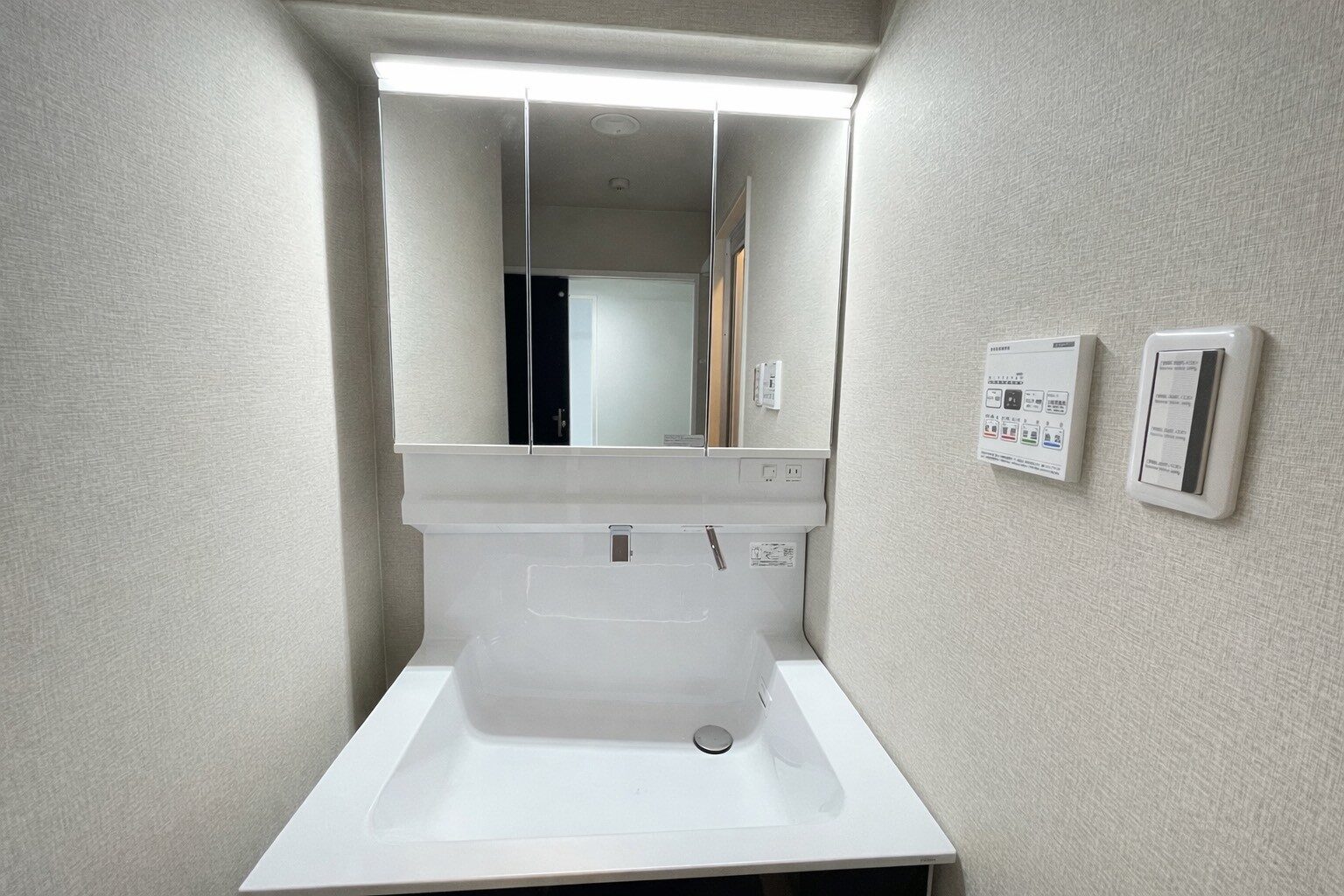 ネオハイツ西明石6階部分